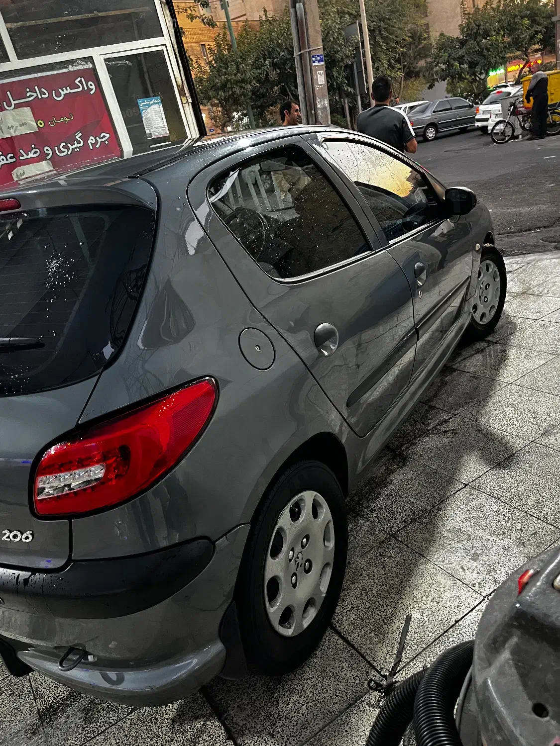 پژو 206 تیپ 5 - 1398
