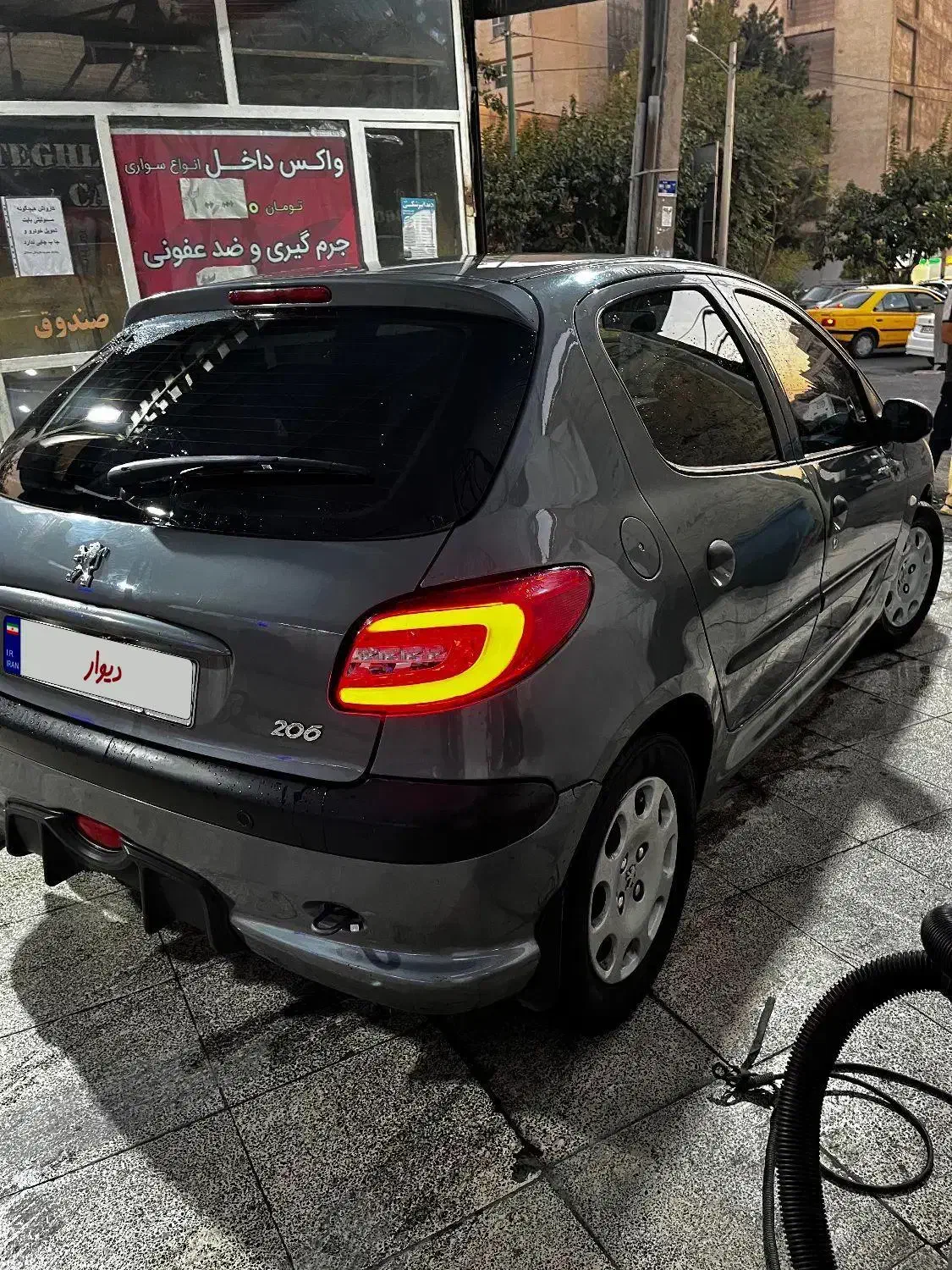 پژو 206 تیپ 5 - 1398