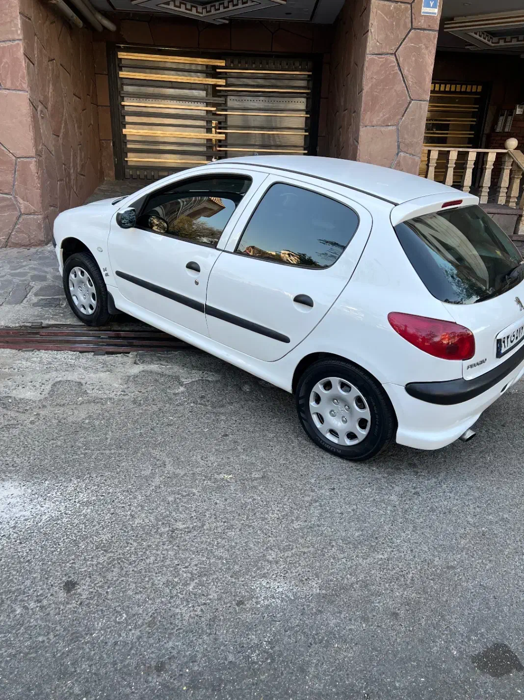 پژو 206 تیپ 2 - 1390