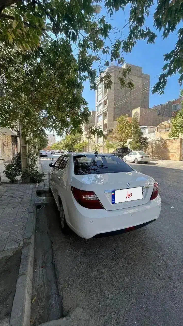 دنا پلاس ۵ دنده EF7 - 1402