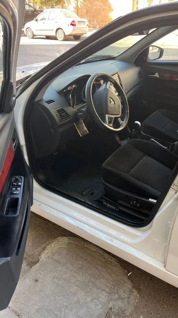 دنا پلاس ۵ دنده EF7 - 1402