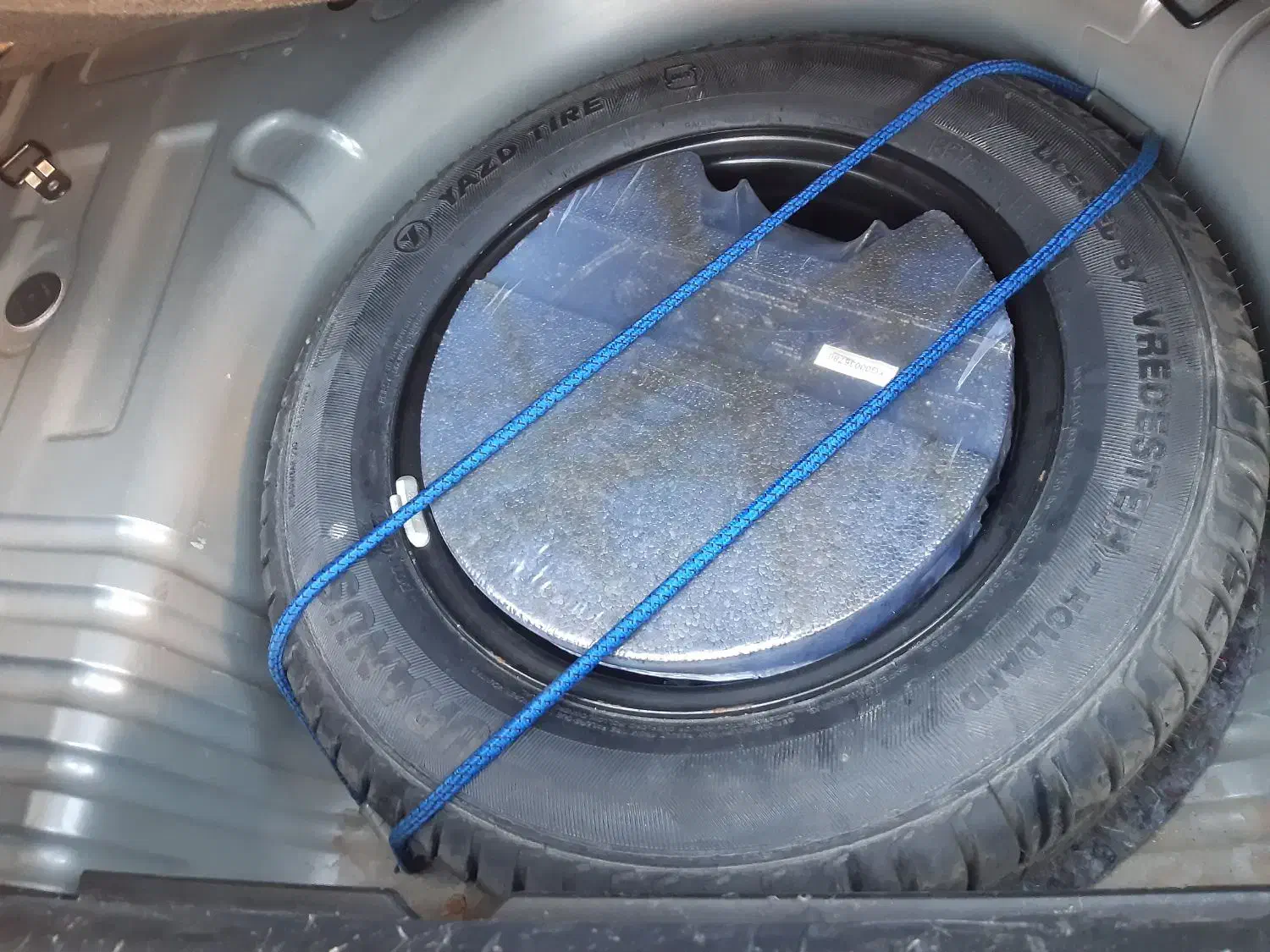 پژو ۲۰۶ صندوق دار v8 - 1390