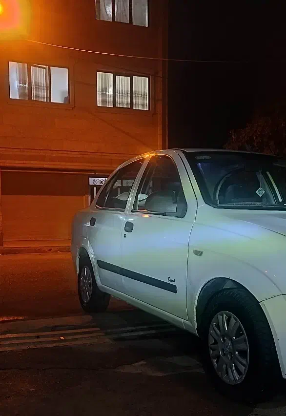 تیبا صندوق دار SX - 1393