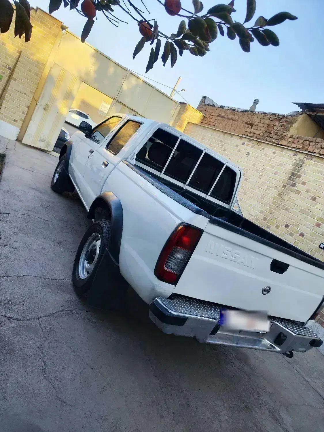 نیسان پیکاپ دو کابین دنده ای - 1389