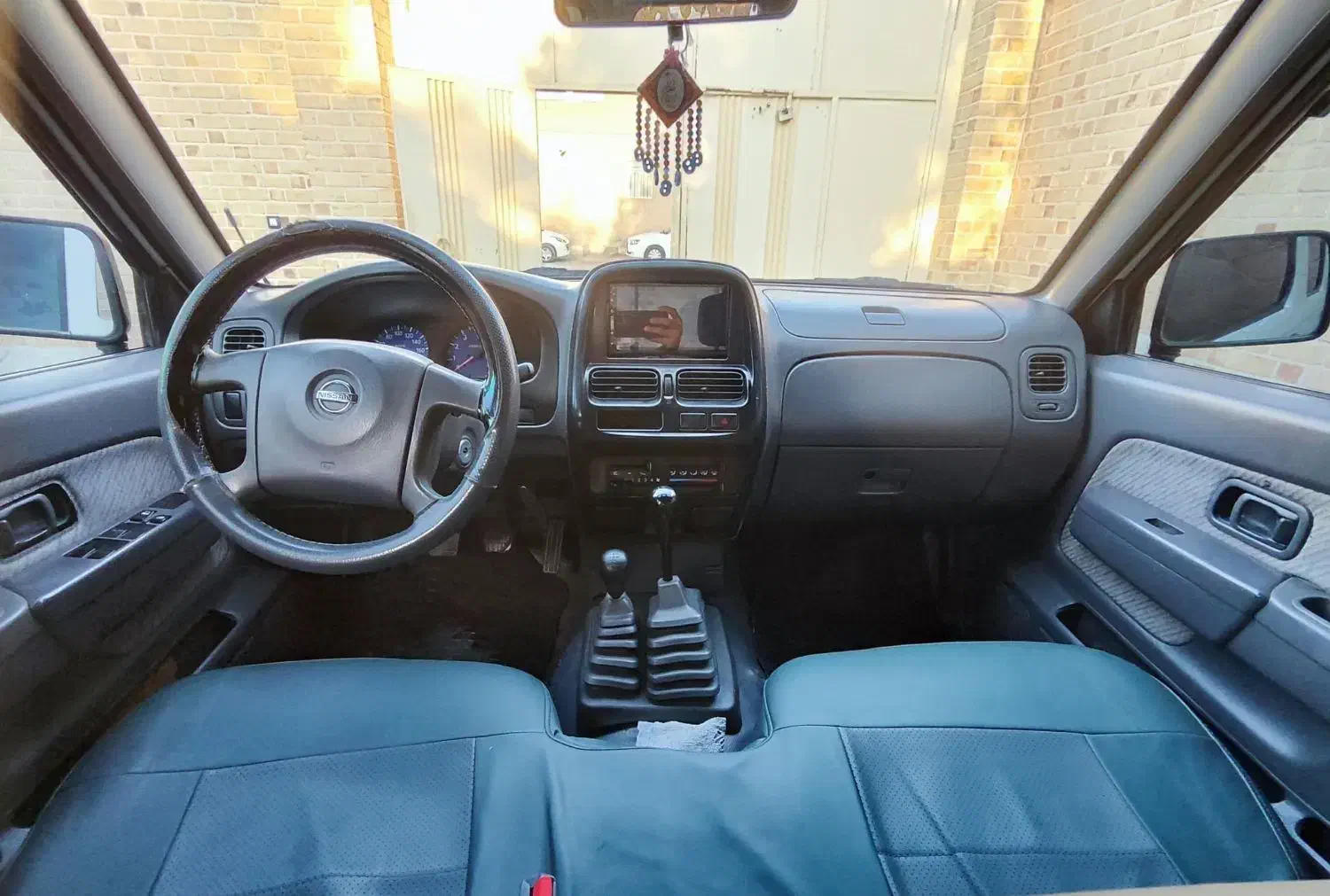 نیسان پیکاپ دو کابین دنده ای - 1389