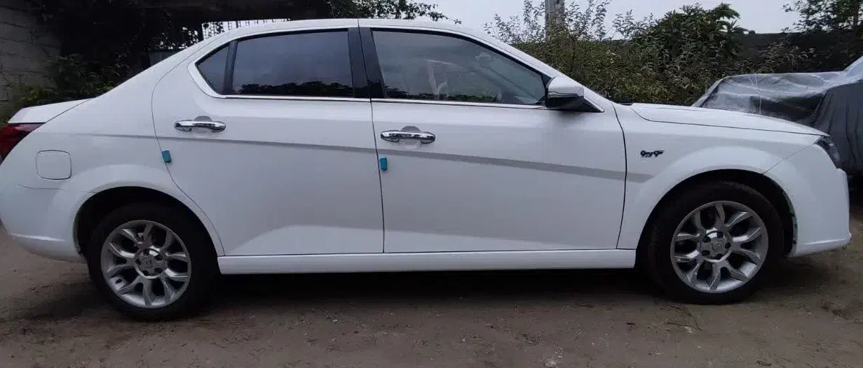 دنا پلاس توربو اتوماتیک - 1401