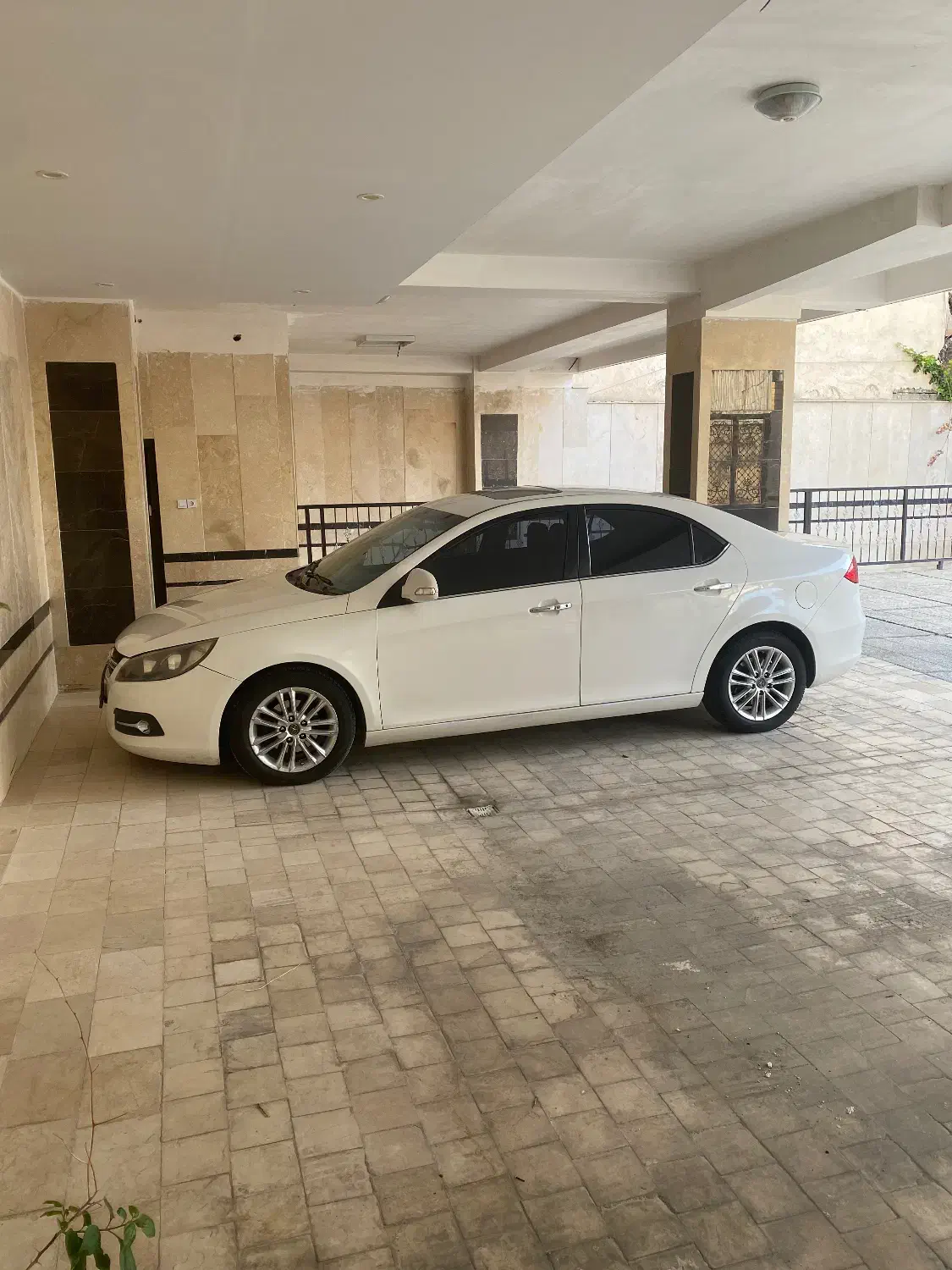 خودرو جک، J5 آگهی ann_20912472