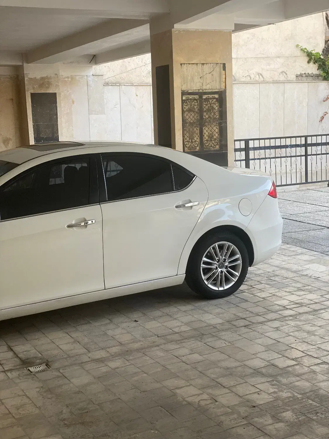 جک J5 اتوماتیک - 1396