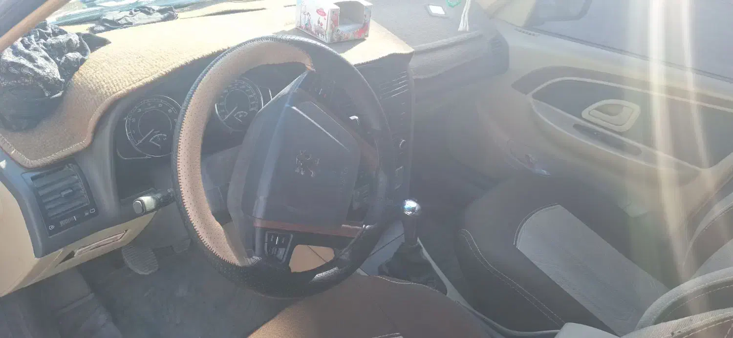 پژو پارس XU7P - 1402