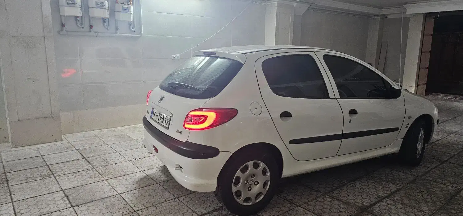 پژو 206 تیپ 2 - 1395