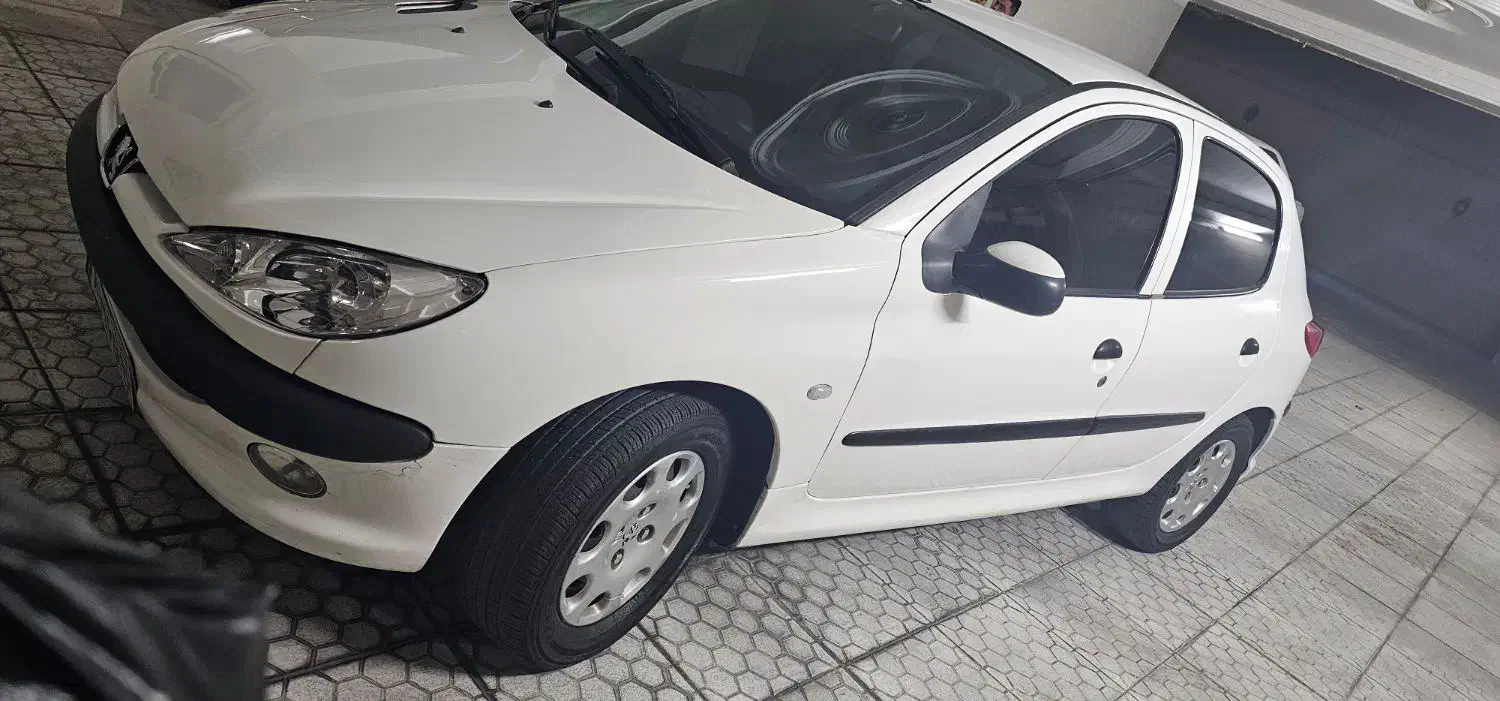 پژو 206 تیپ 2 - 1395