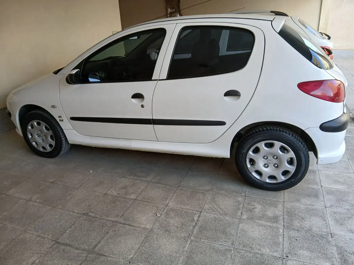 پژو 206 تیپ 2 - 1399