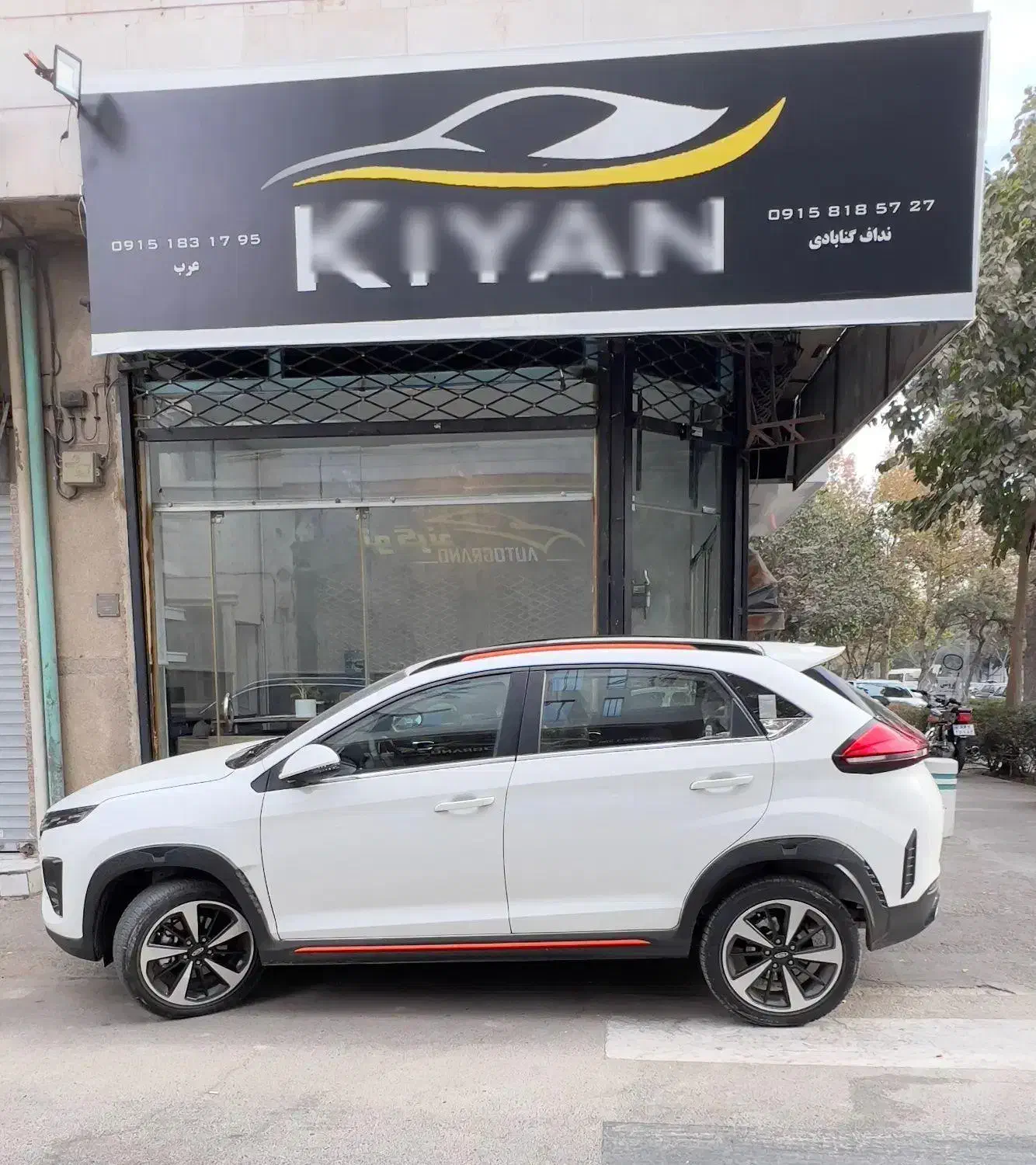 خودرو ام وی ام، X33 آگهی ann_20912522