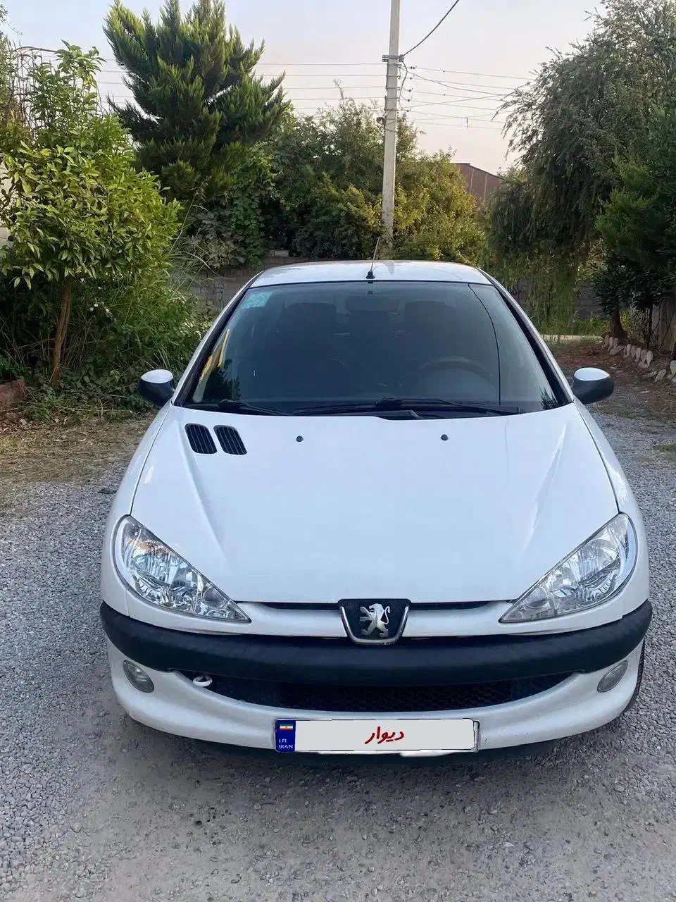 پژو ۲۰۶ صندوق دار v8 - 1396