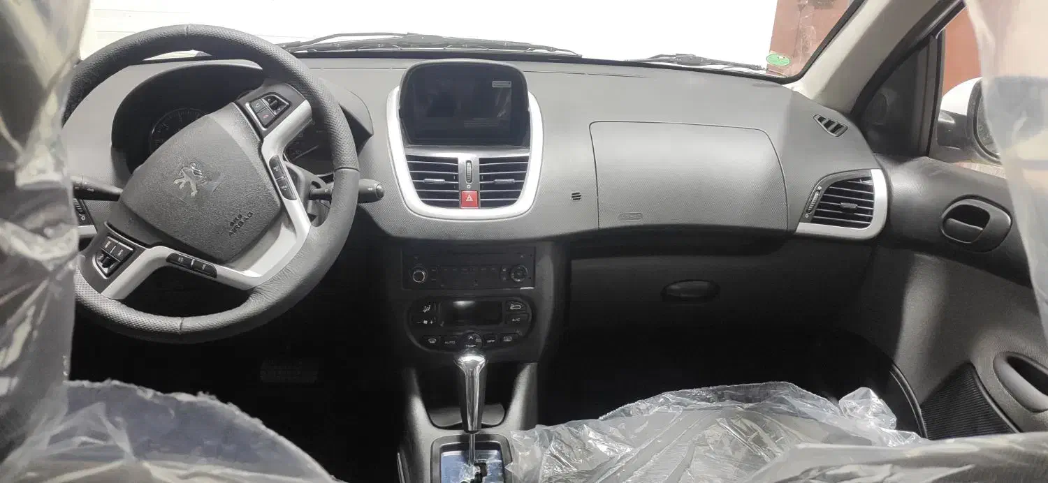 پژو 207 پانوراما اتوماتیک TU5P - 1404