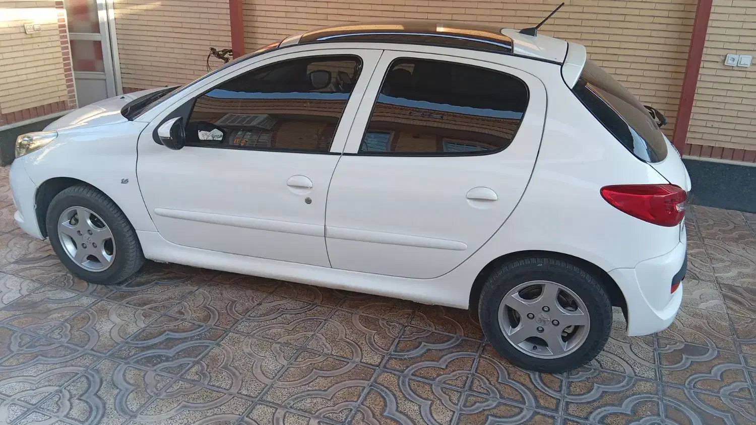 پژو 207 پانوراما دنده‌ای - 1401