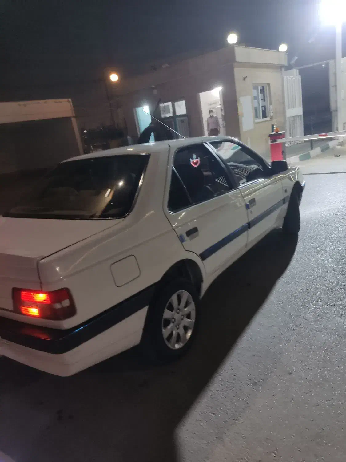 پژو 405 SLX بنزینی  XU7 - 1396