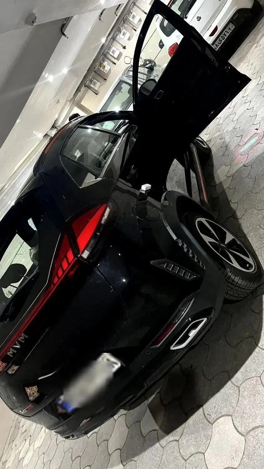 خودرو ام وی ام، X33 کراس آگهی ann_20912794