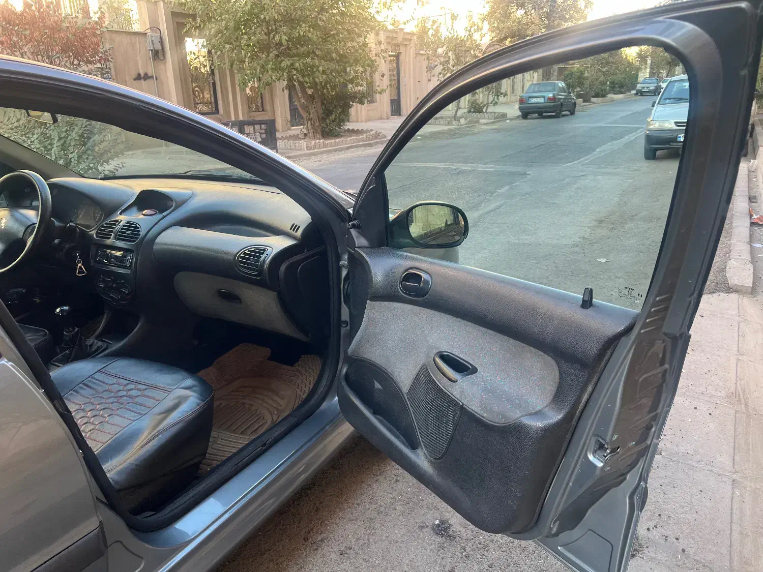 پژو 206 تیپ 2 - 1388