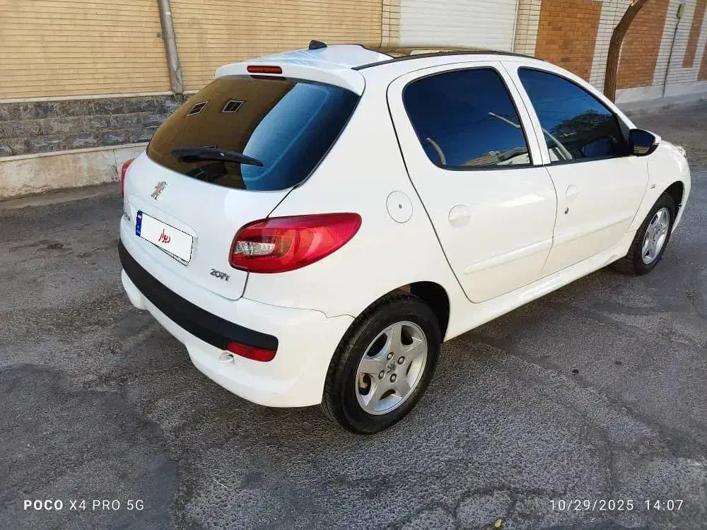 پژو 207 پانوراما دنده‌ای - 1401