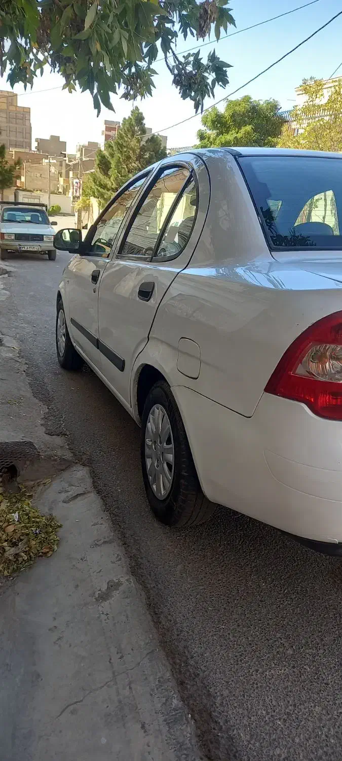 تیبا صندوق دار SX - 1392