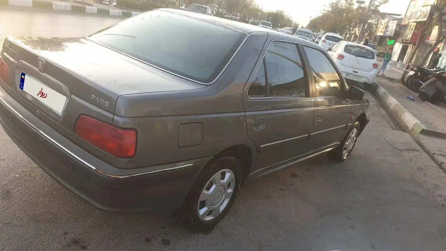 پژو پارس سال - 1392