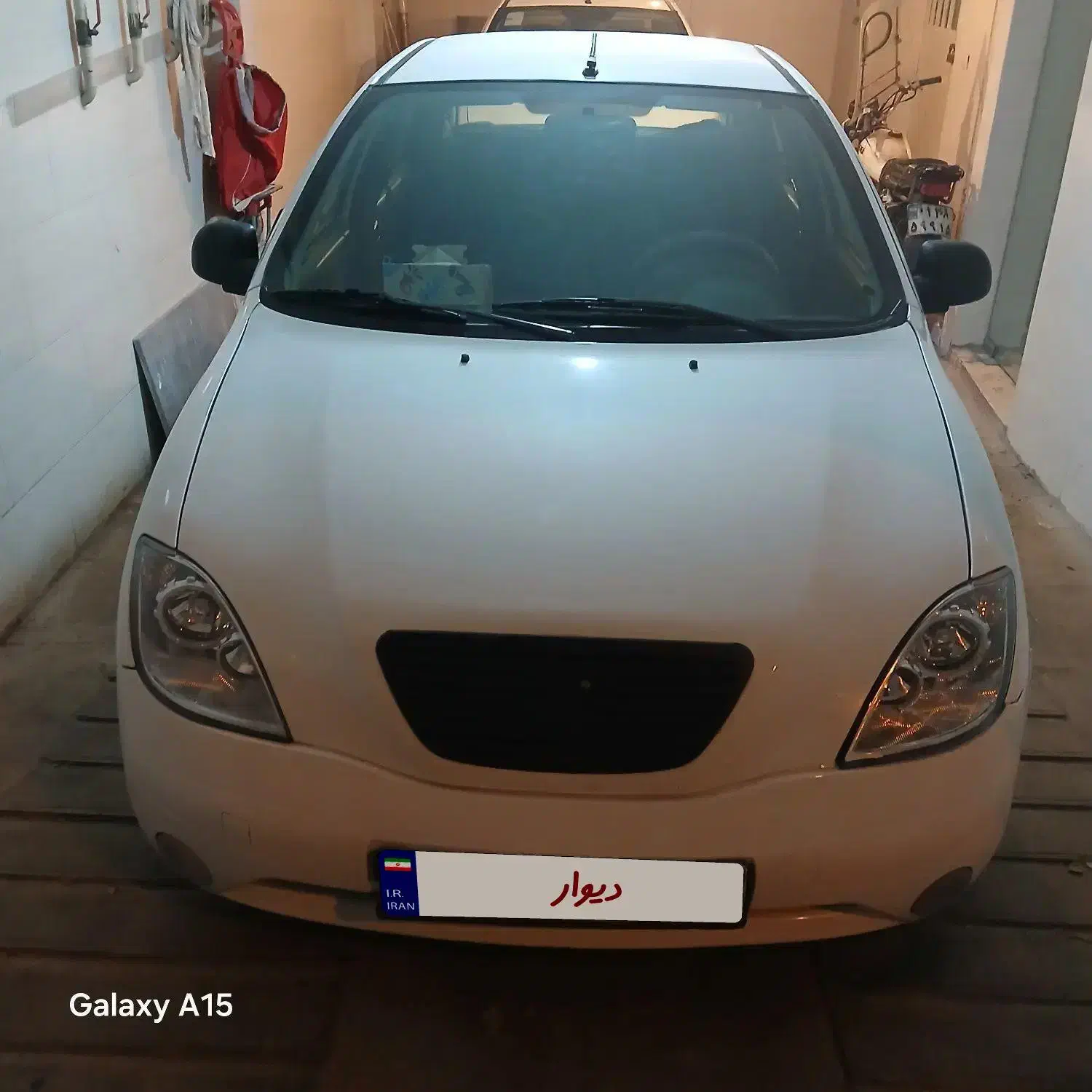 تیبا صندوق دار SX - 1392