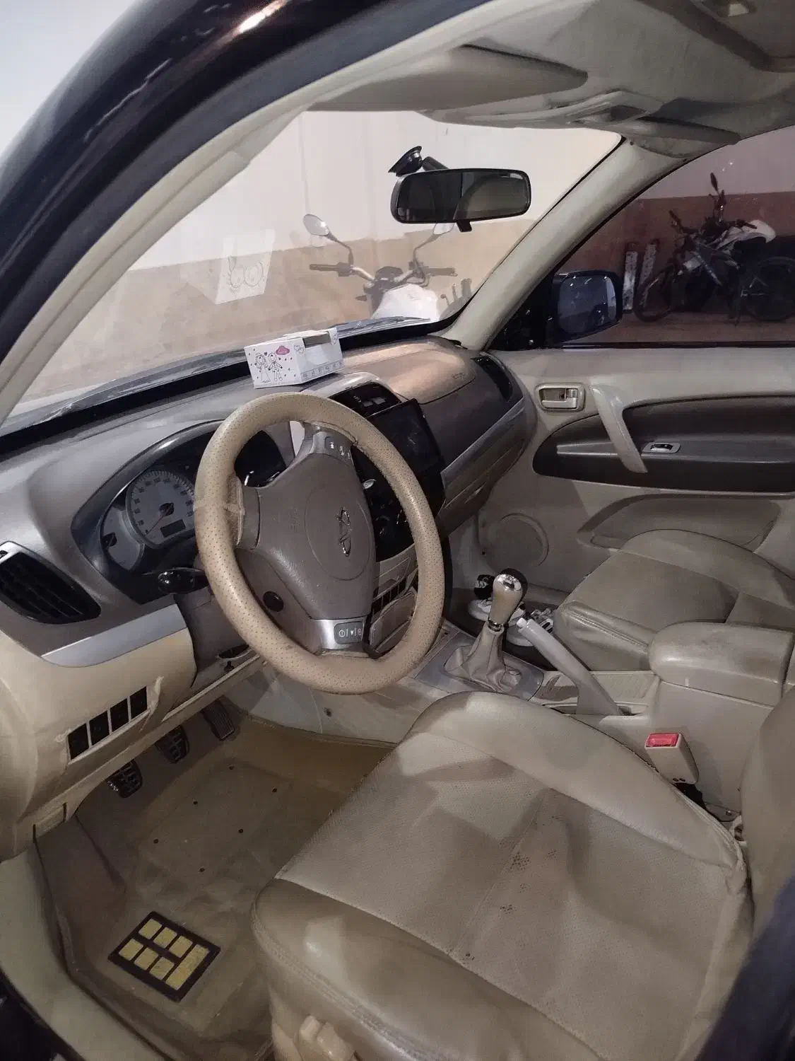 ام وی ام X33 دنده‌ای ساده - 1392