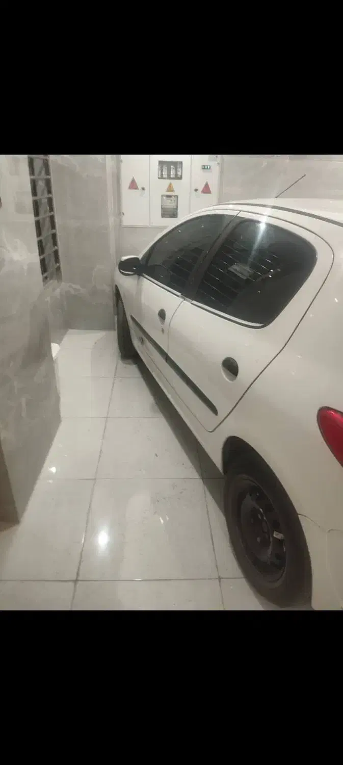 پژو 206 تیپ 2 - 1390