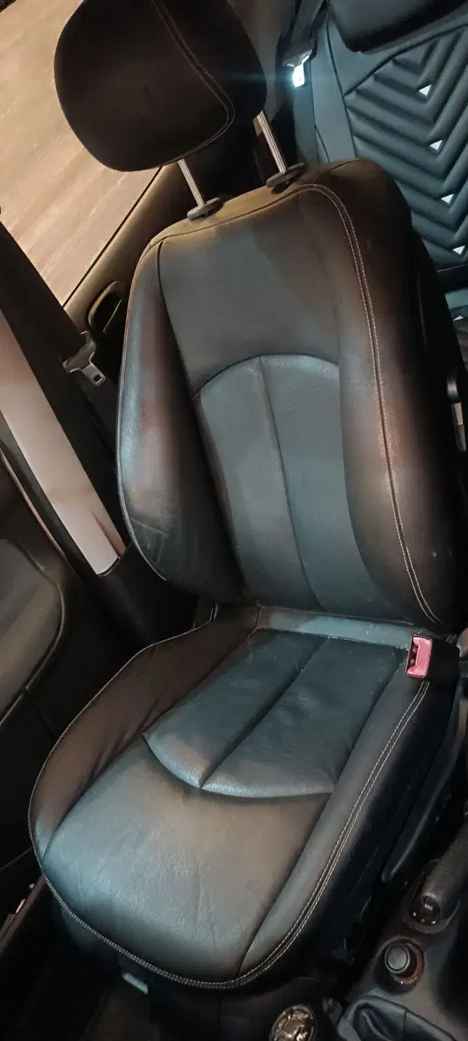 پژو ۲۰۶ صندوق دار v8 - 1399