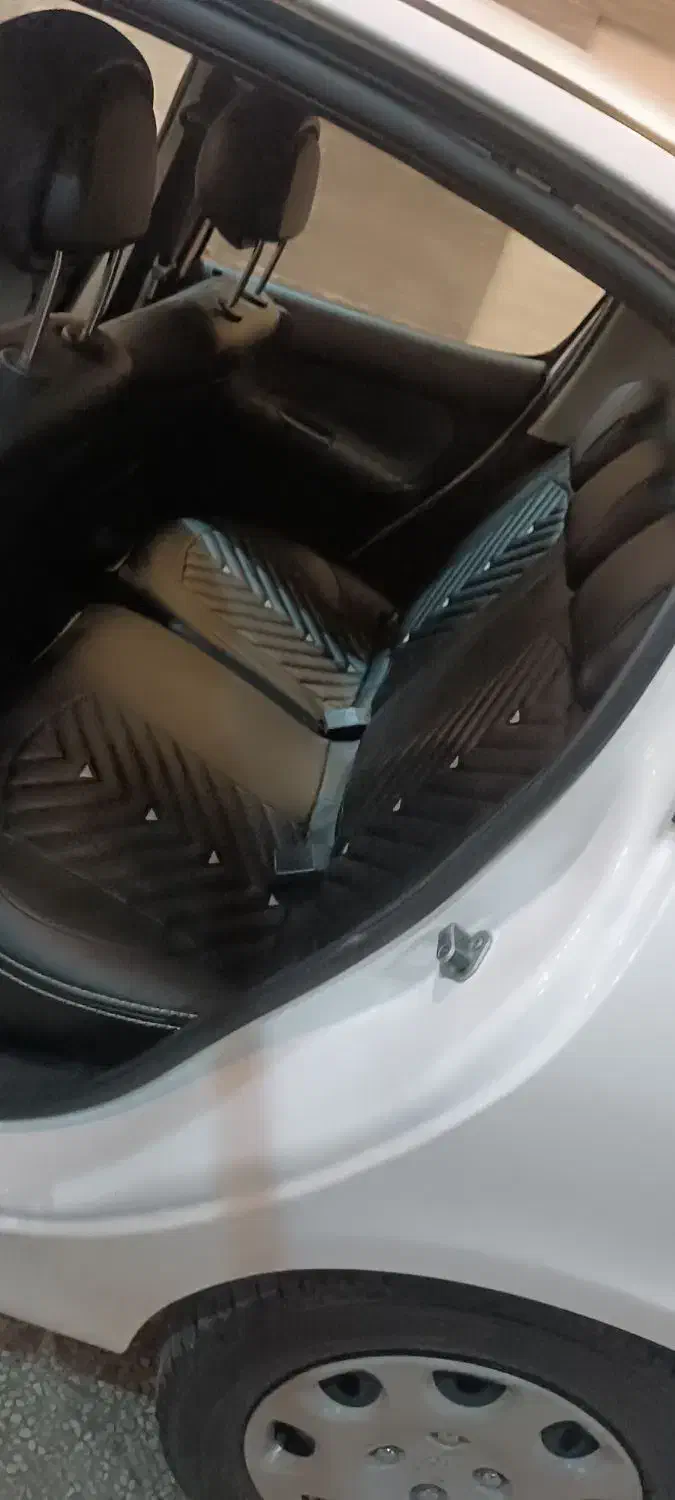 پژو ۲۰۶ صندوق دار v8 - 1399