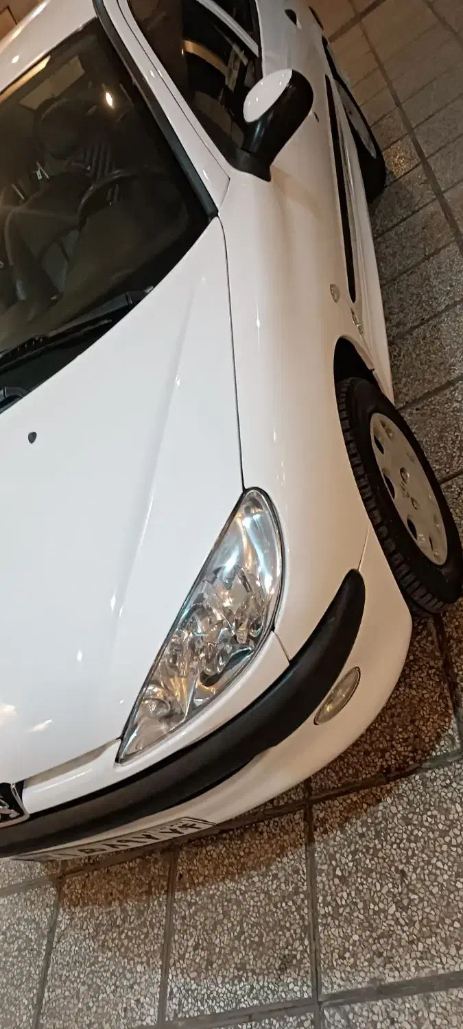 پژو ۲۰۶ صندوق دار v8 - 1399