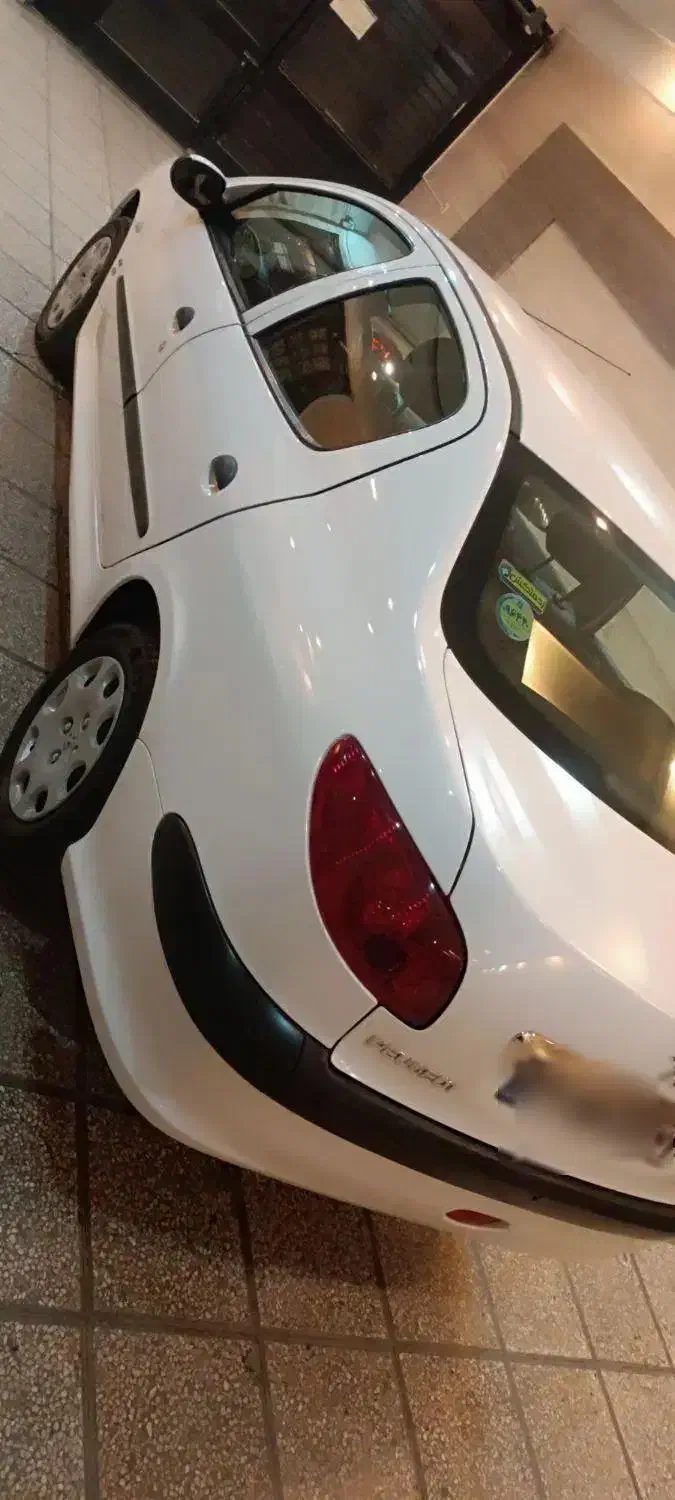 پژو ۲۰۶ صندوق دار v8 - 1399