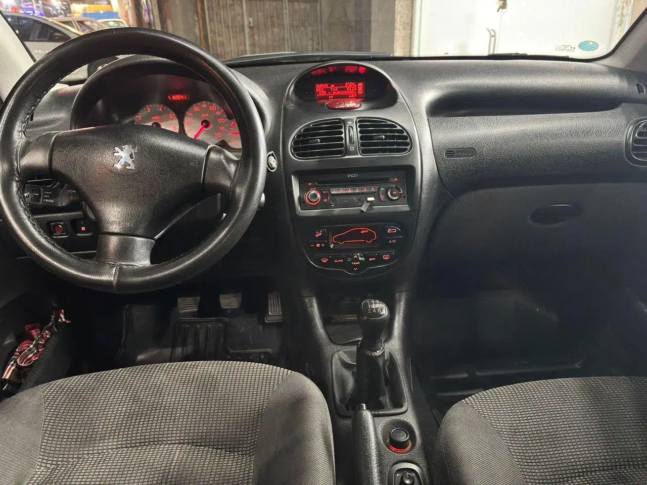 پژو 206 تیپ 5 - 1396