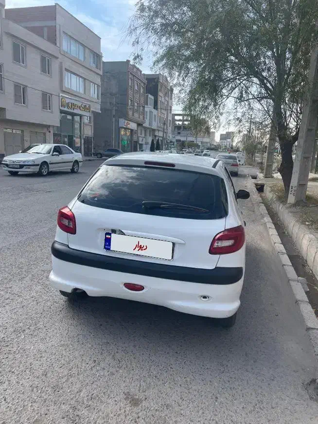 پژو 206 تیپ 2 - 1398