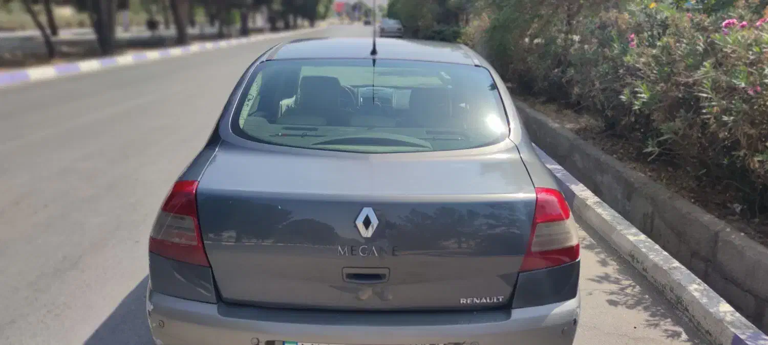 رنو مگان پارس خودرو 2000 - 1390