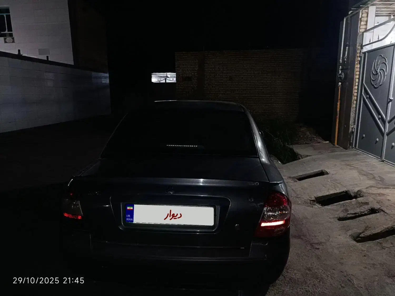 تیبا صندوق دار SX - 1393