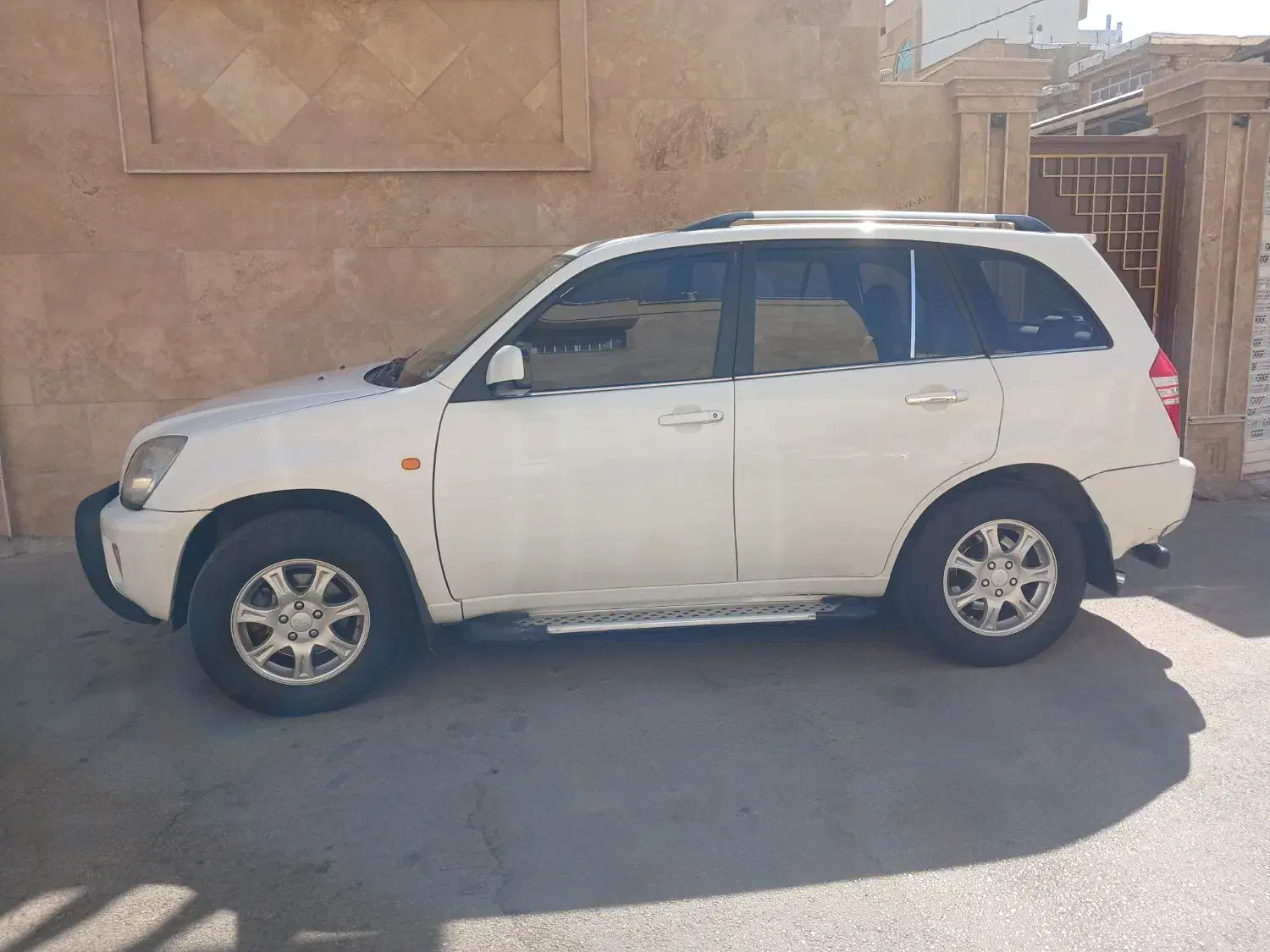 خودرو ام وی ام، X33 آگهی ann_20920632