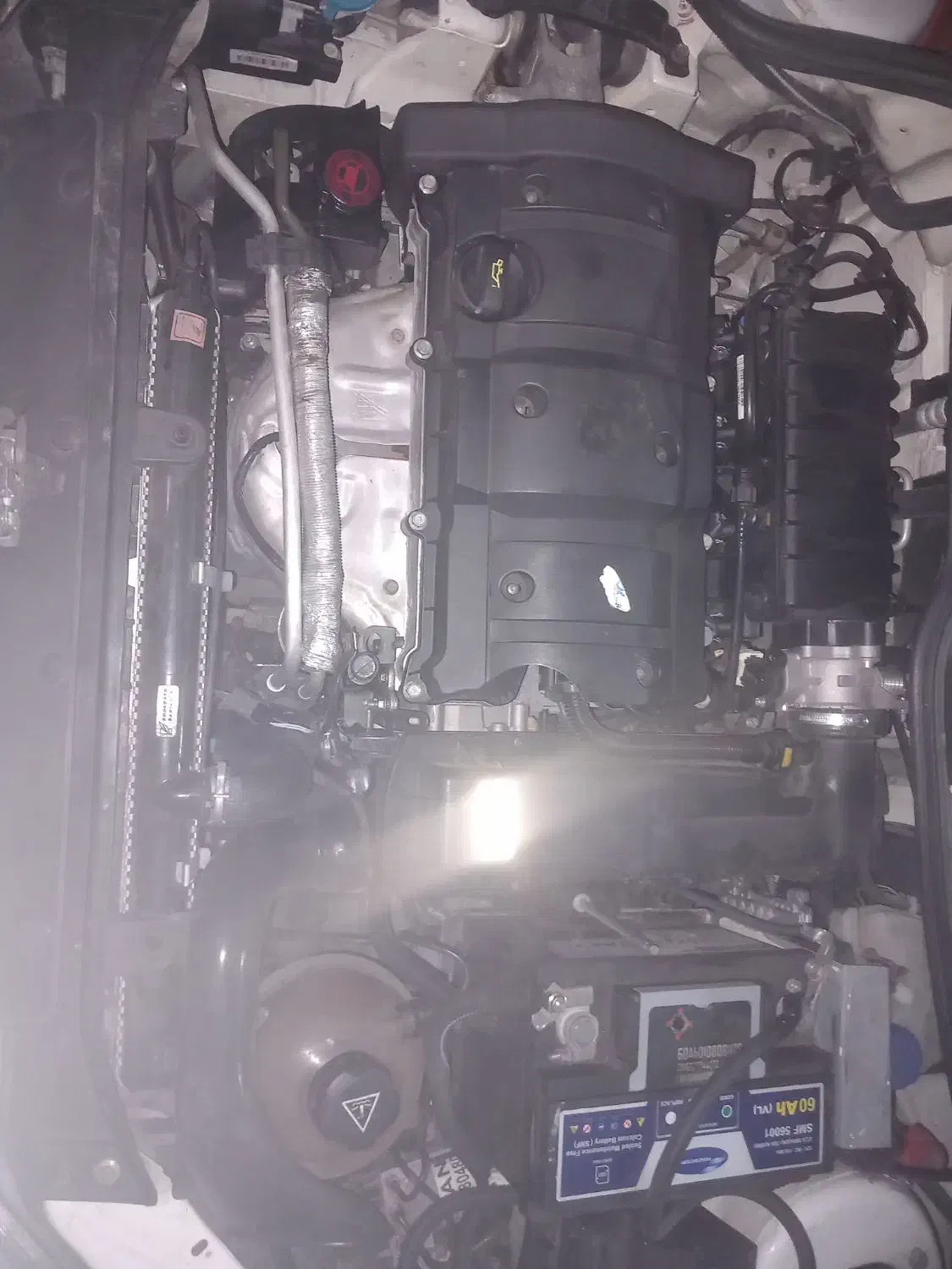 پژو ۲۰۶ صندوق دار v8 - 1394