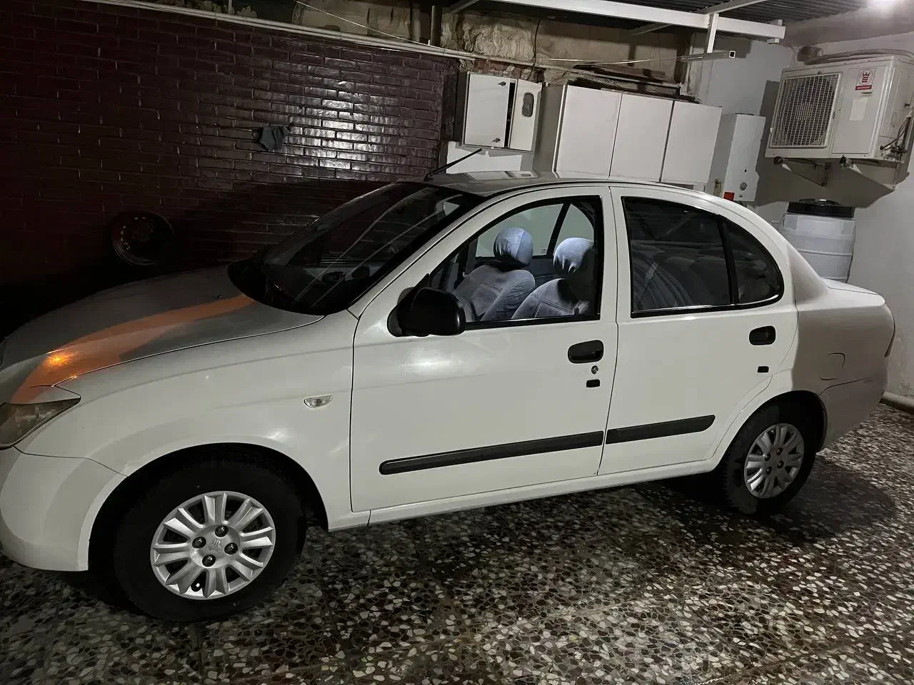 تیبا صندوق دار EX - 1395