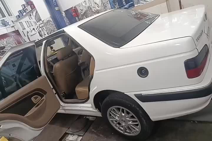 خودرو پژو، پارس آگهی ann_20927507