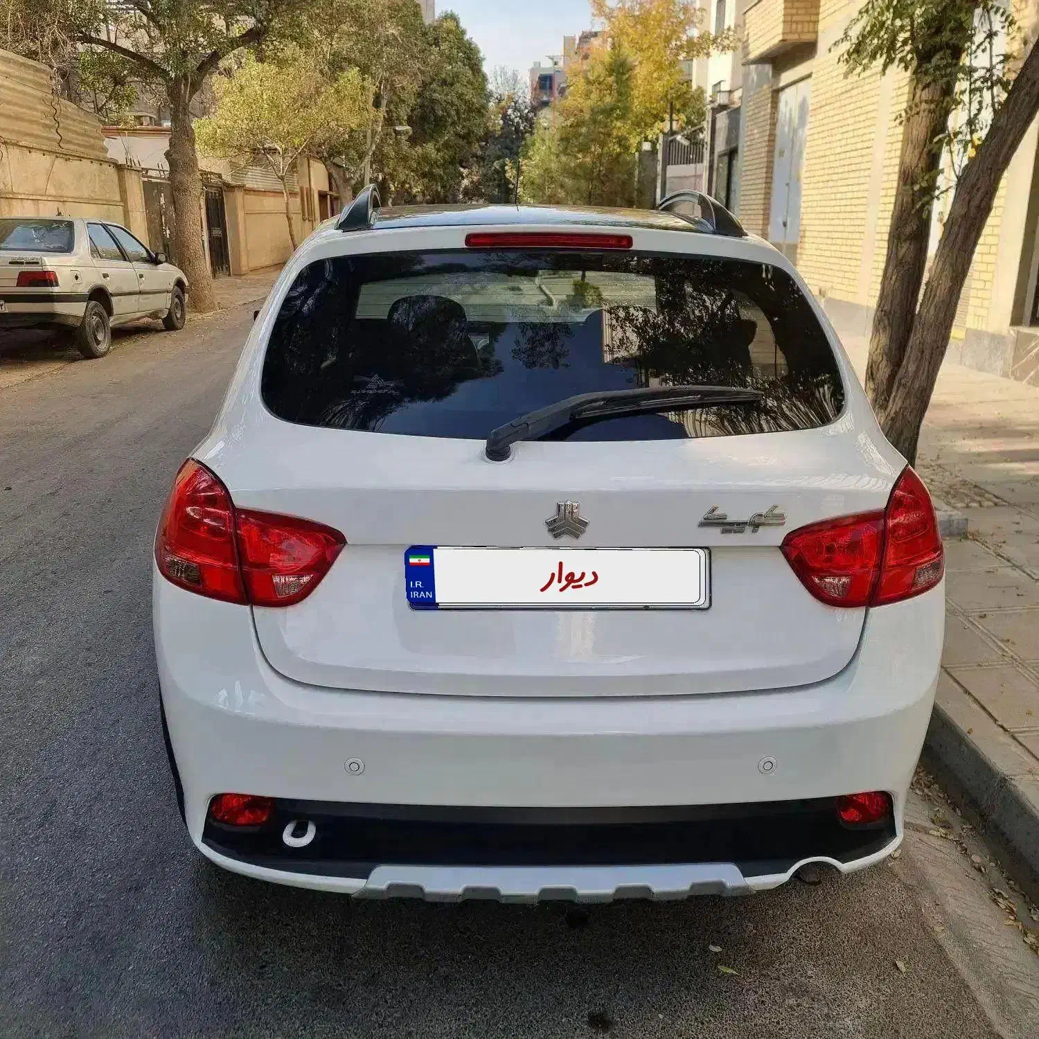 کوییک R دنده‌ای - 1402