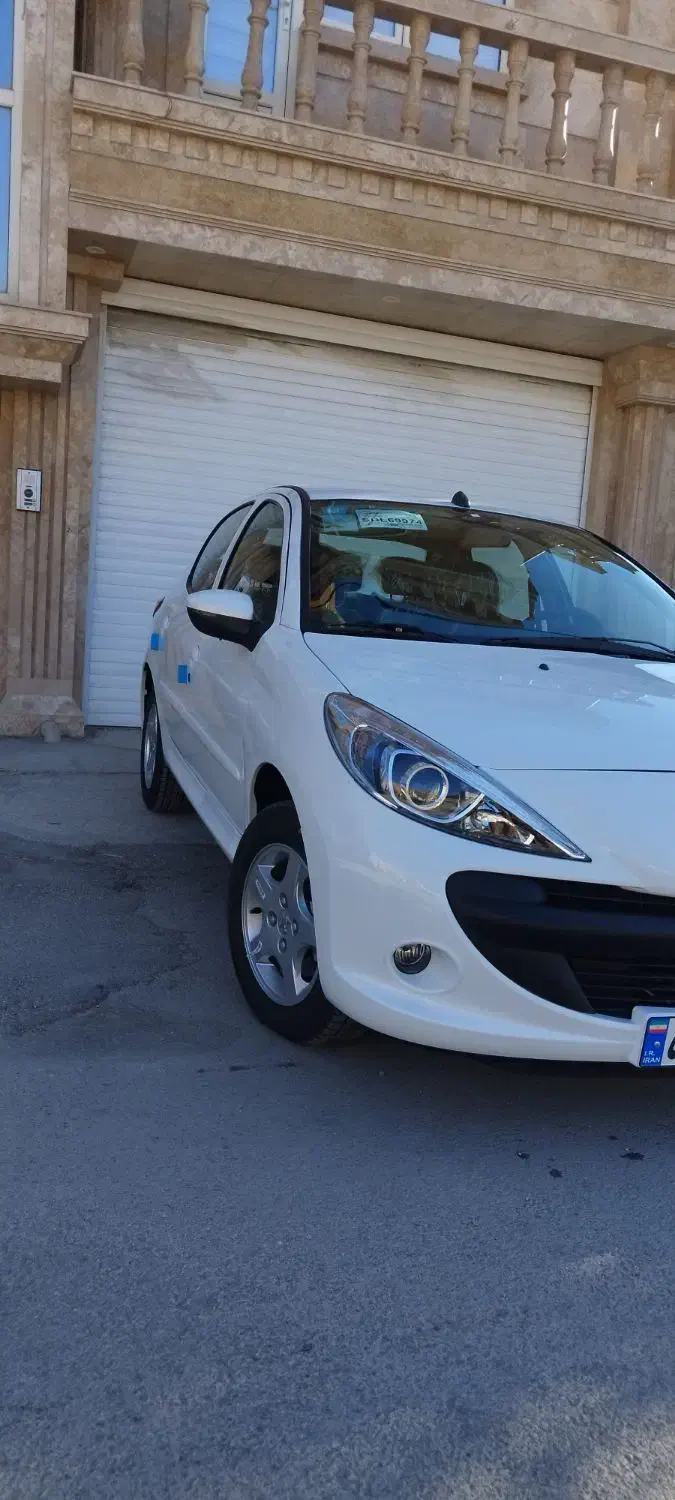 پژو 207 اتوماتیک TU5P - 1404