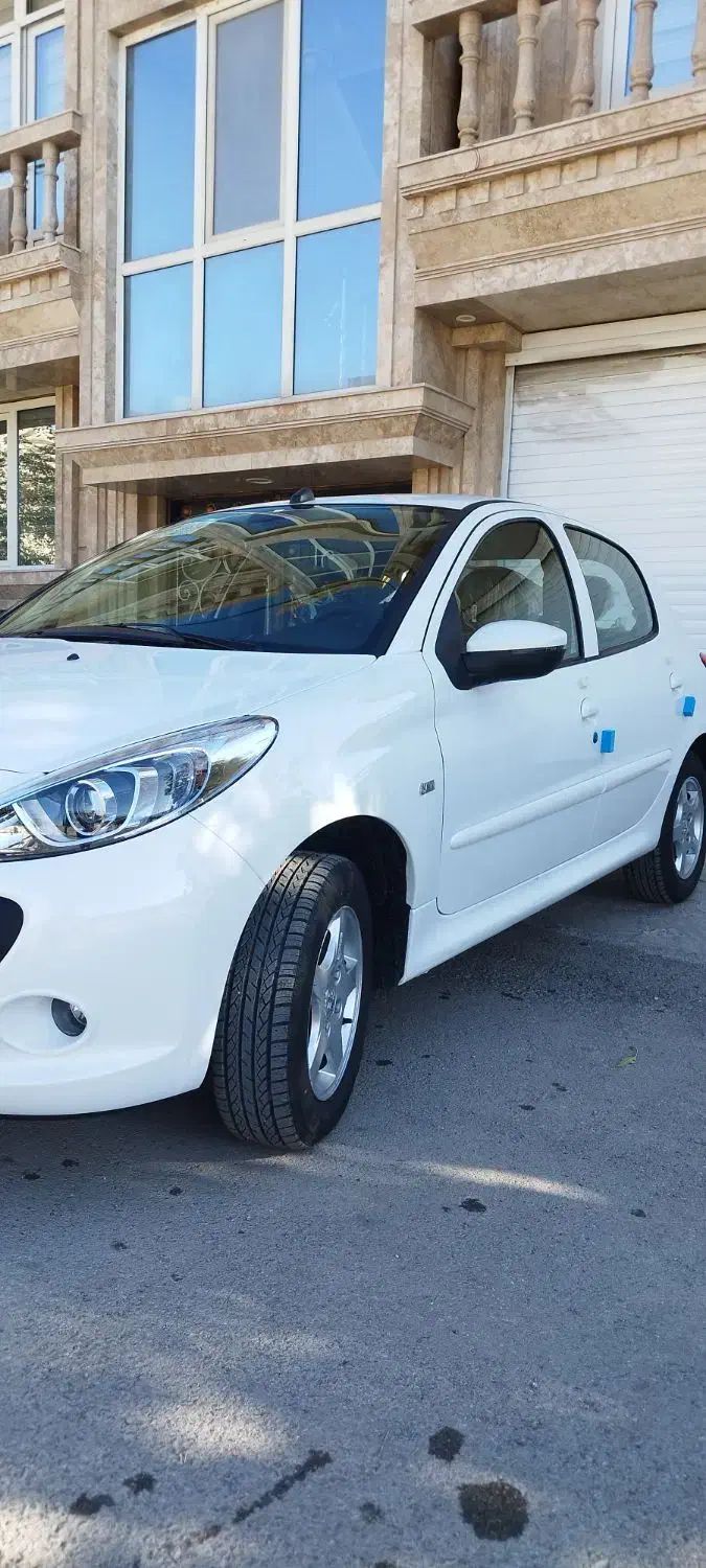 پژو 207 اتوماتیک TU5P - 1404