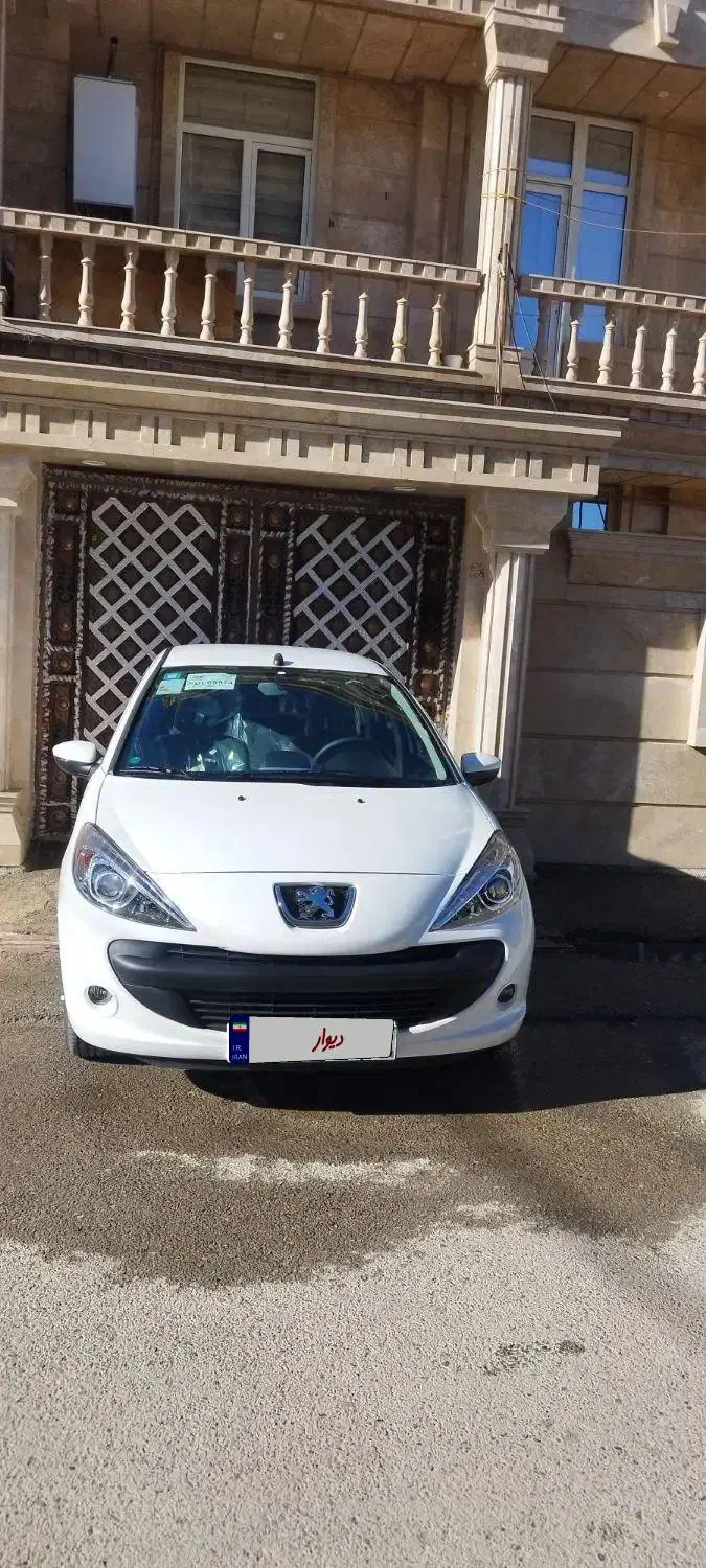 پژو 207 اتوماتیک TU5P - 1404