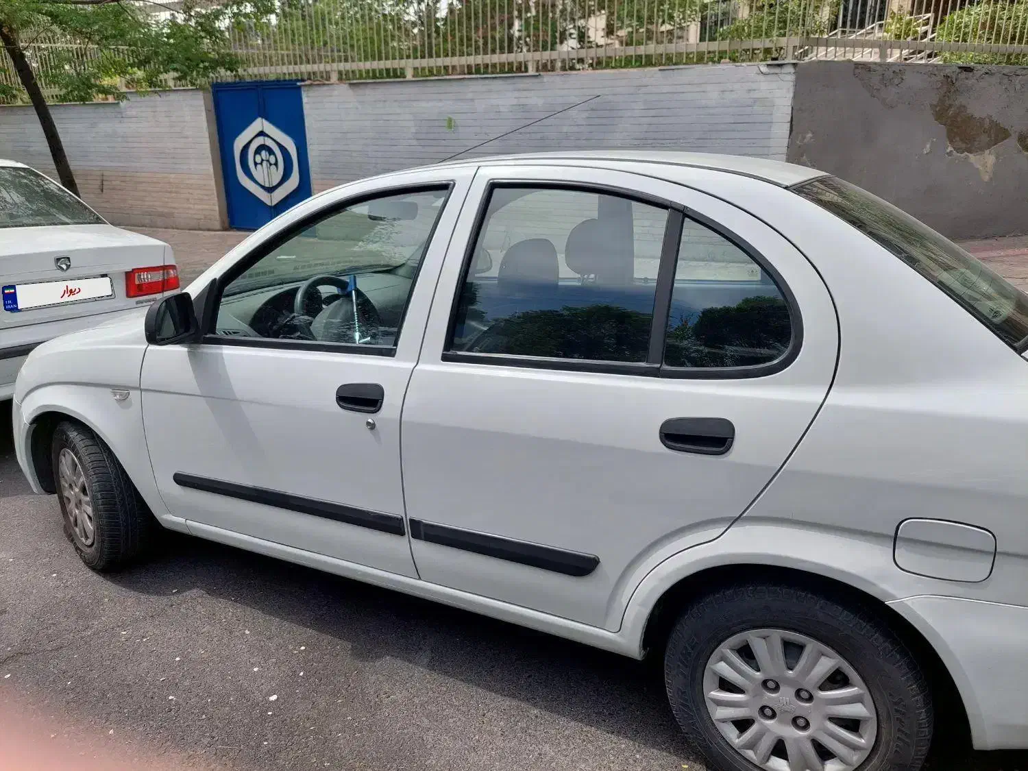 تیبا صندوق دار SX - 1395