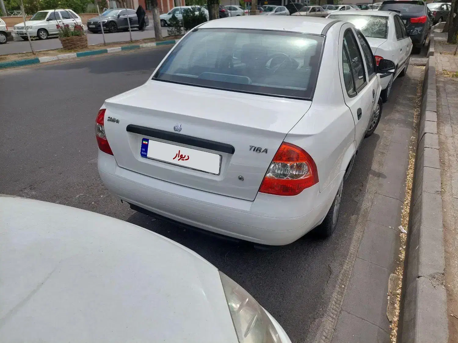 تیبا صندوق دار SX - 1395