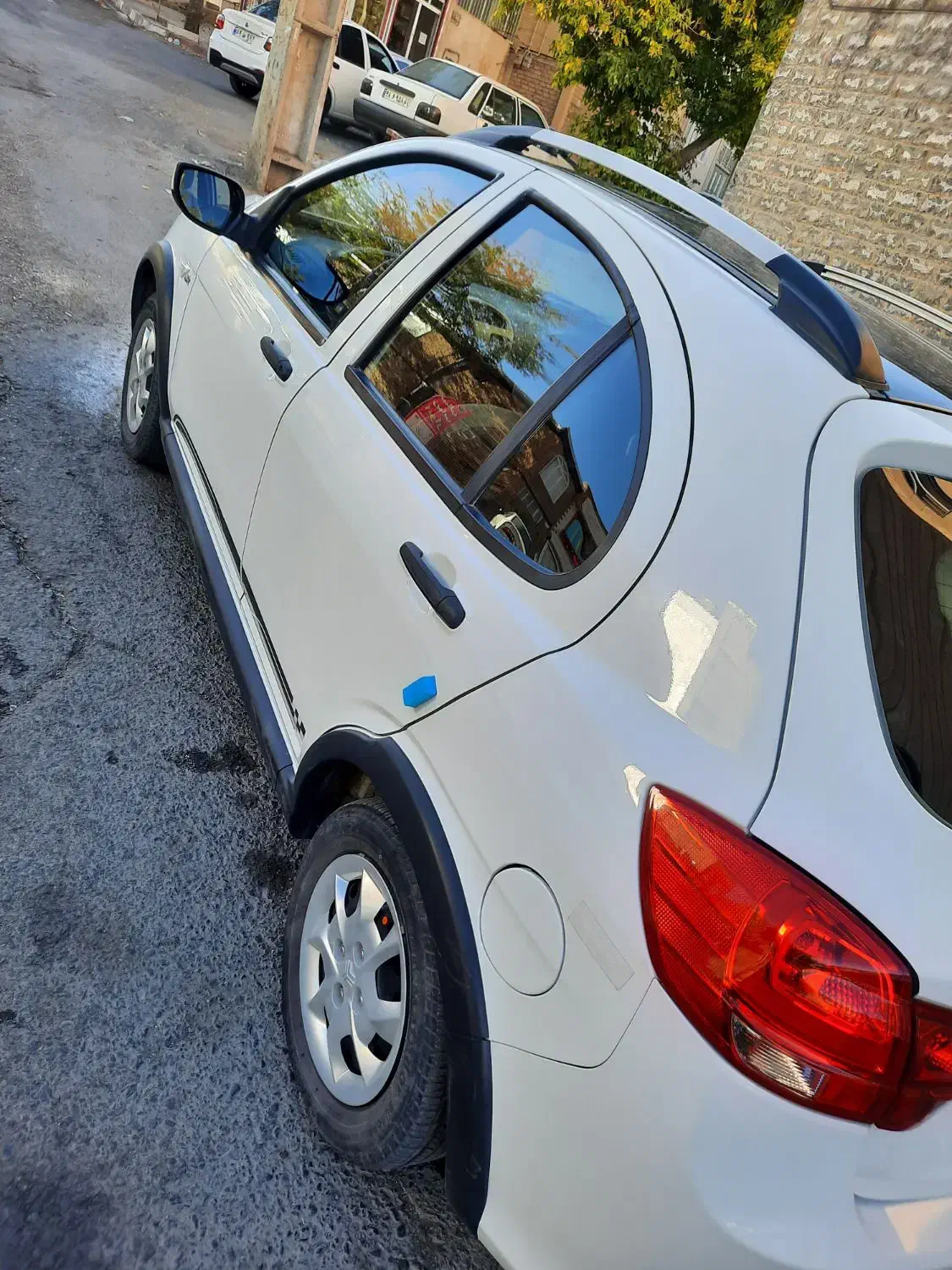 کوییک R دنده‌ای - 1402