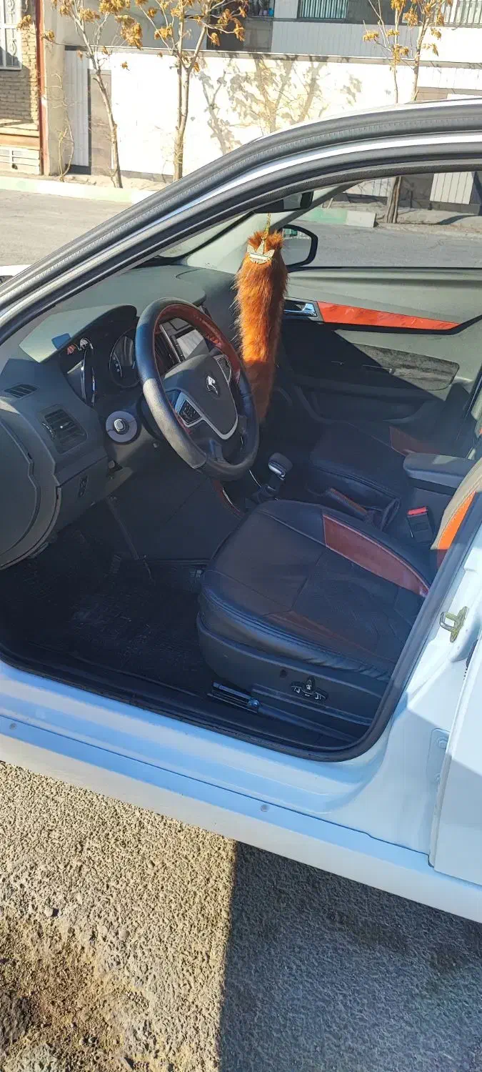 دنا پلاس توربو اتوماتیک - 1400