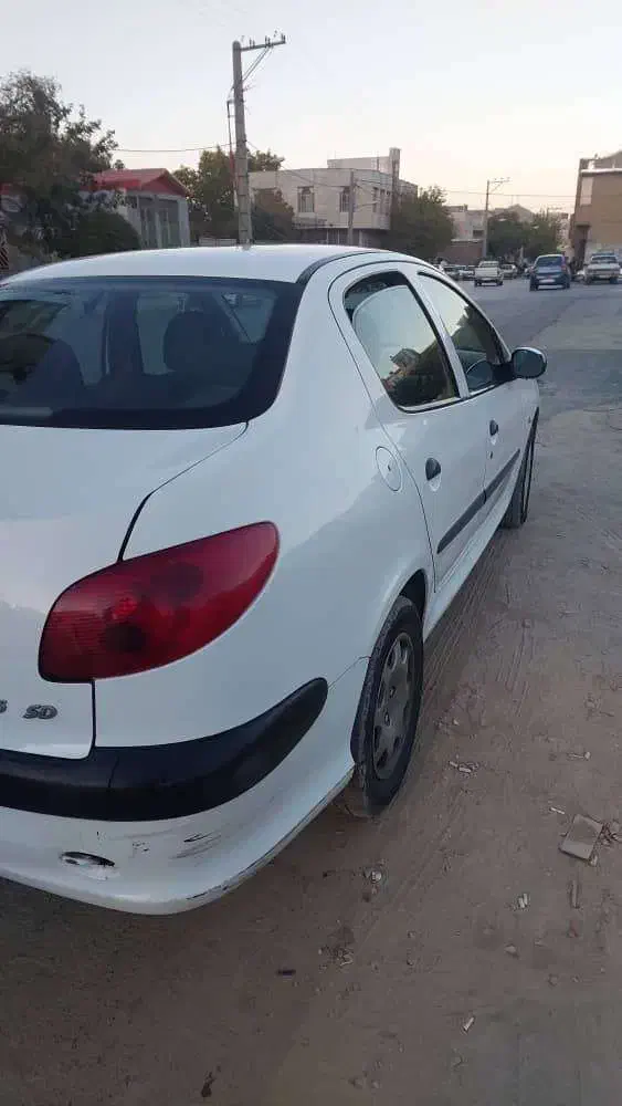 پژو ۲۰۶ صندوق دار v8 - 1393